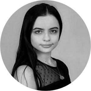 Georgia Gilholy - Freelance writer