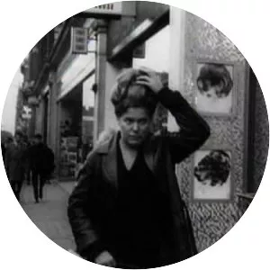 Georgy Girl - 1966 ‧ Drama/Romance ‧ 1h 39m