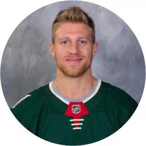 Gerald Mayhew - Ice hockey player