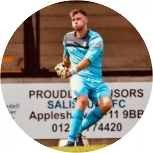 Gerard Benfield - Football player