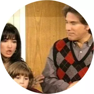 Gerente de Familia - 1993 ‧ 3 seasons