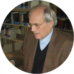 Gerhard J. Bellinger