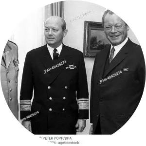 Gert Jeschonnek - Military commander