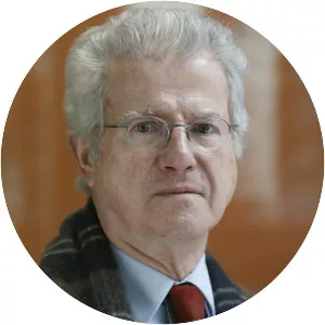 Gert-Joachim Glaessner - Political scientist