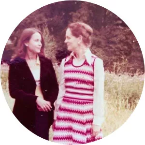 Gertrude Hoelzer - Soni Razdan's mother