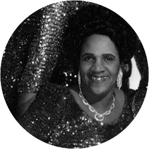 Gertrude Ward - Singer