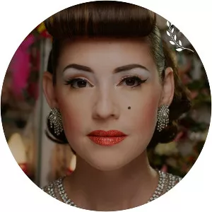 Getting Naked: A Burlesque Story