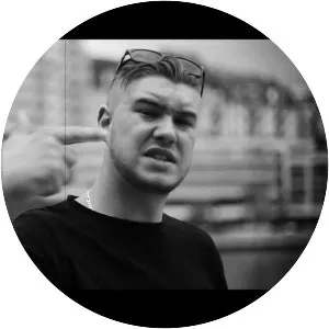 Geule Blansh Musician