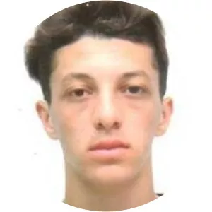 Ghiles Guenaoui - Football player