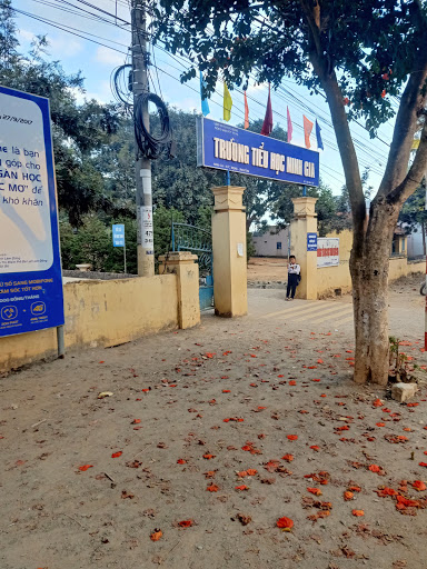 Gia Ninh Commune Committee