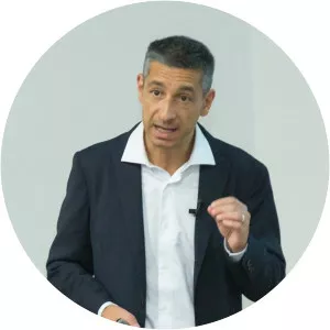 Gianluca Violante - Economist