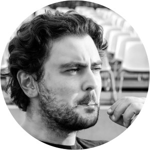 Giannis Diskos Musician