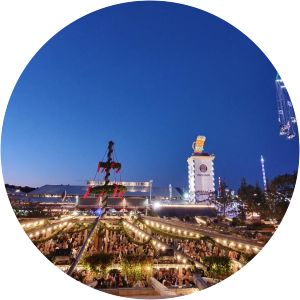 Giant Pop-Up Constructions - 2020 ‧ 1 season