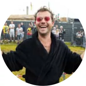 Gijs Jolink - Guitarist ‧ Bennie Jolink's son