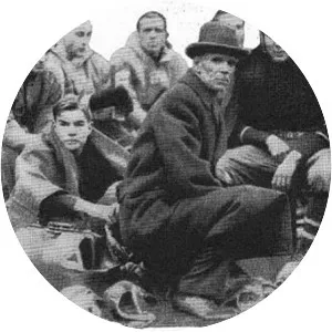 Gil Dobie - American football player