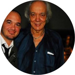 Gil Eduardo Esteves photograph