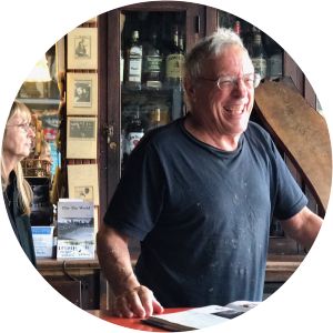 Gil Vernon photograph