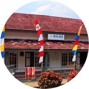 Gilas railway station