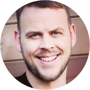 Giles Kristian - Novelist