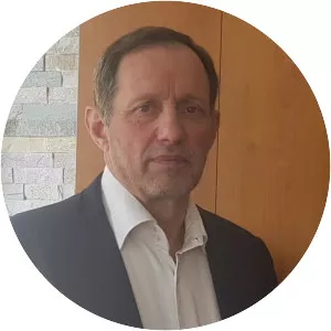 Gilles Helgen - Politician