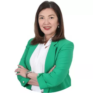 Ginggay Hontiveros photograph