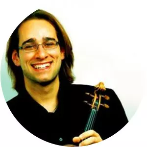 Giovanni Guzzo - Italian music performer