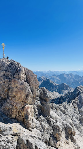 Gipfelkreuz Zugspitze - Scenic spot in Garmisch-Partenkirchen, Germany
