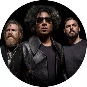 Giraffe Tongue Orchestra - Rock band