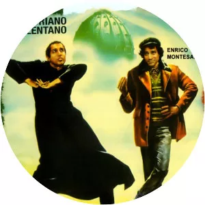 Give Me Five - 1980 ‧ Comedy