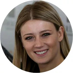 Gizem Karaca - Turkish actress