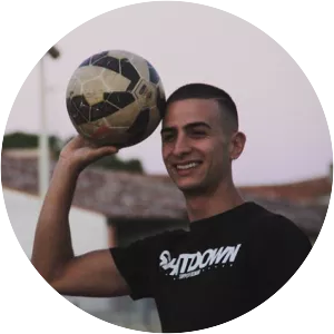 Gjulio - Musical artist