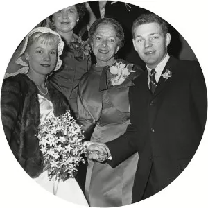 Glade Bruce Hansen - Joyce Bulifant's ex-husband