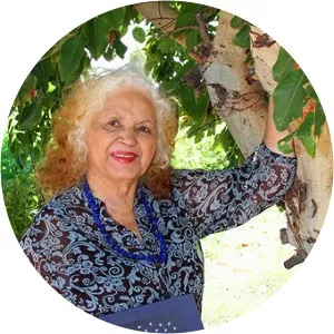 Gladys Milroy photograph