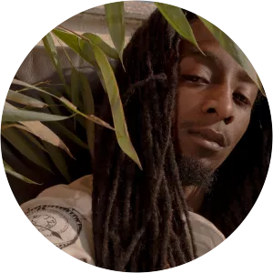 glanko block mameli - Musical artist