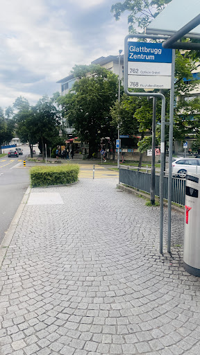 Glattbrugg, Zentrum - Bus stop in Opfikon, Switzerland