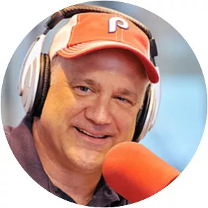 Glen Macnow - Radio host