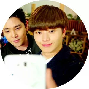 Global Request Show: A Song For You