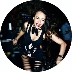 Gloria Ansell - Musical artist