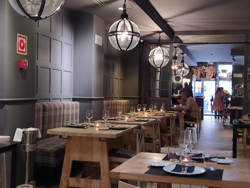 Gloria - Esther y Nacho Manzano