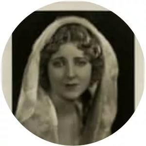 Gloria Grey