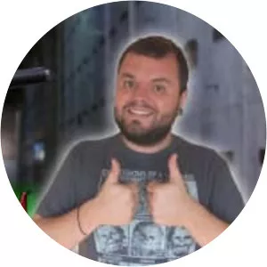 Gloria Lynne Henry - American actress