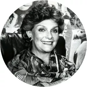 Gloria Valencia de Castaño