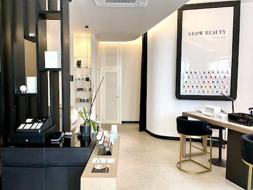 Glow Beauty Atelier - Beauty salon in Viveiro, Spain