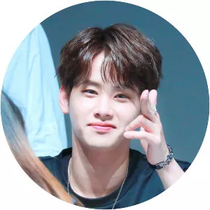 Go Ho-jeong - Musical artist