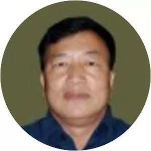 Gojen Gadi - Politician