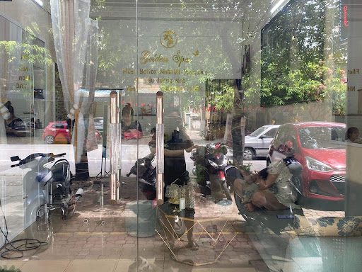 Golden Beauty Academy