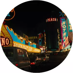 Gone with the Pope - 2010 ‧ Crime/Dark comedy ‧ 1h 23m