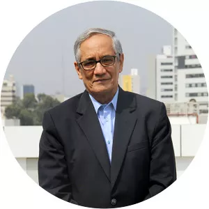 González Izquierdo González