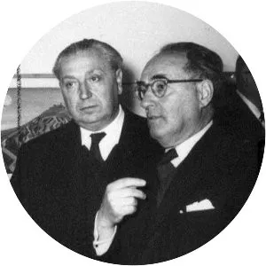 Gori Muñoz - Spanish art director