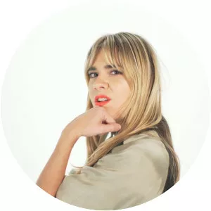 Gothic Tropic - Singer